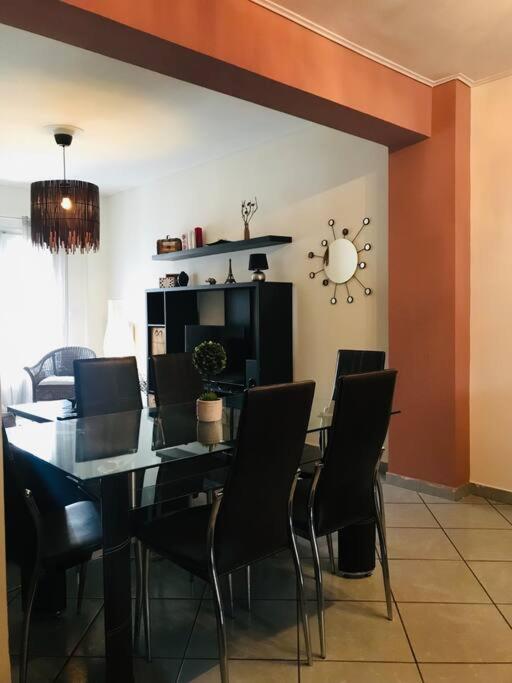 Cozy Near The Hospital Apartment Ioannina